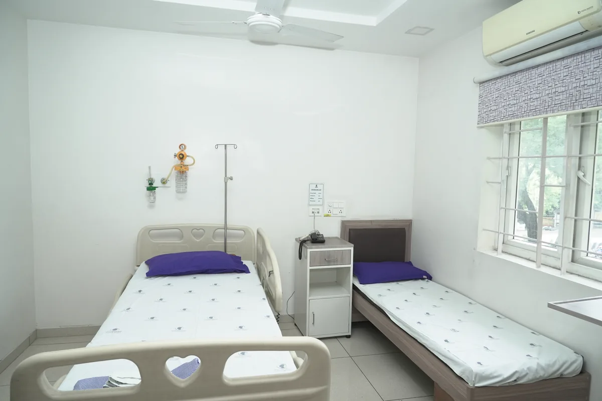 Twin Sharing Room at Yaal Fertility and Women's Centre, Kilpauk, Chennai