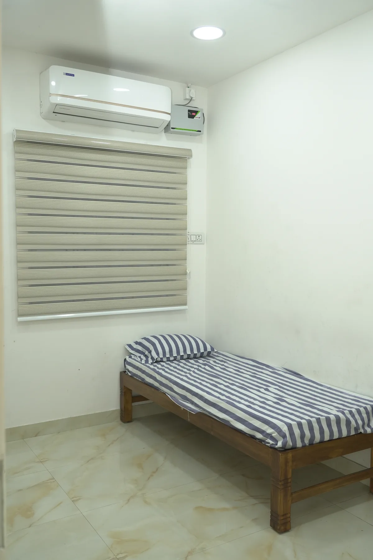Day Care Room at Yaal Fertility and Women's Centre, Red Hills, Chennai